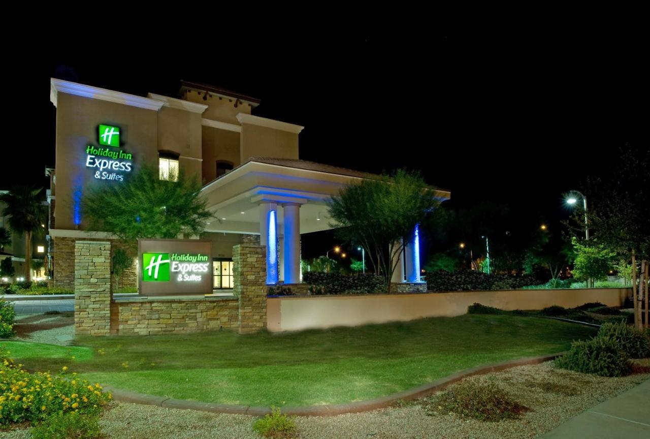 Holiday Inn Express & Suites Phoenix Glendale Dist By Ihg Exterior photo